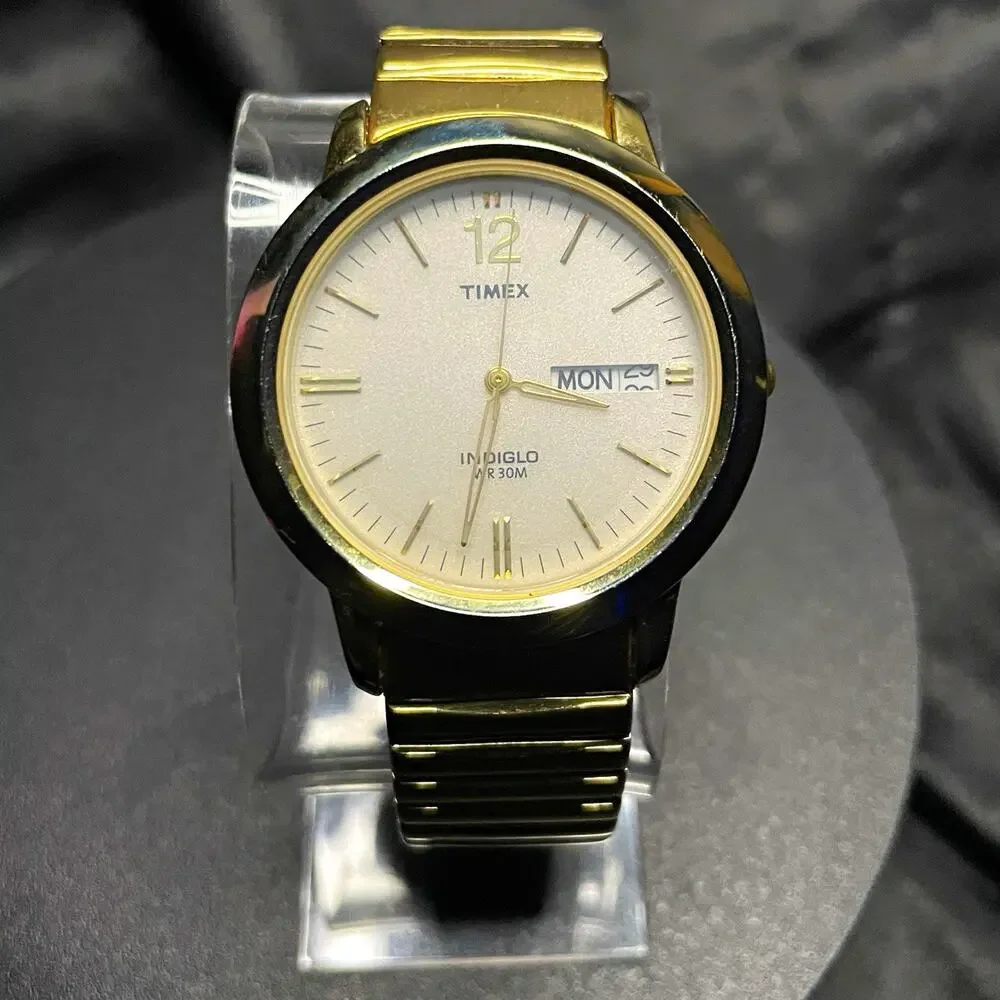 Timex Indiglo Quartz Day/Date Indiglo Gold Tone SS White Dial 38mm New Battery